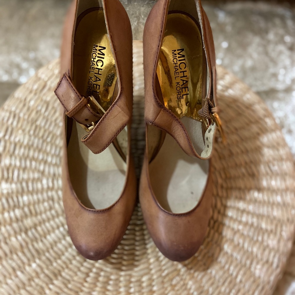 Michael kors wedge heels